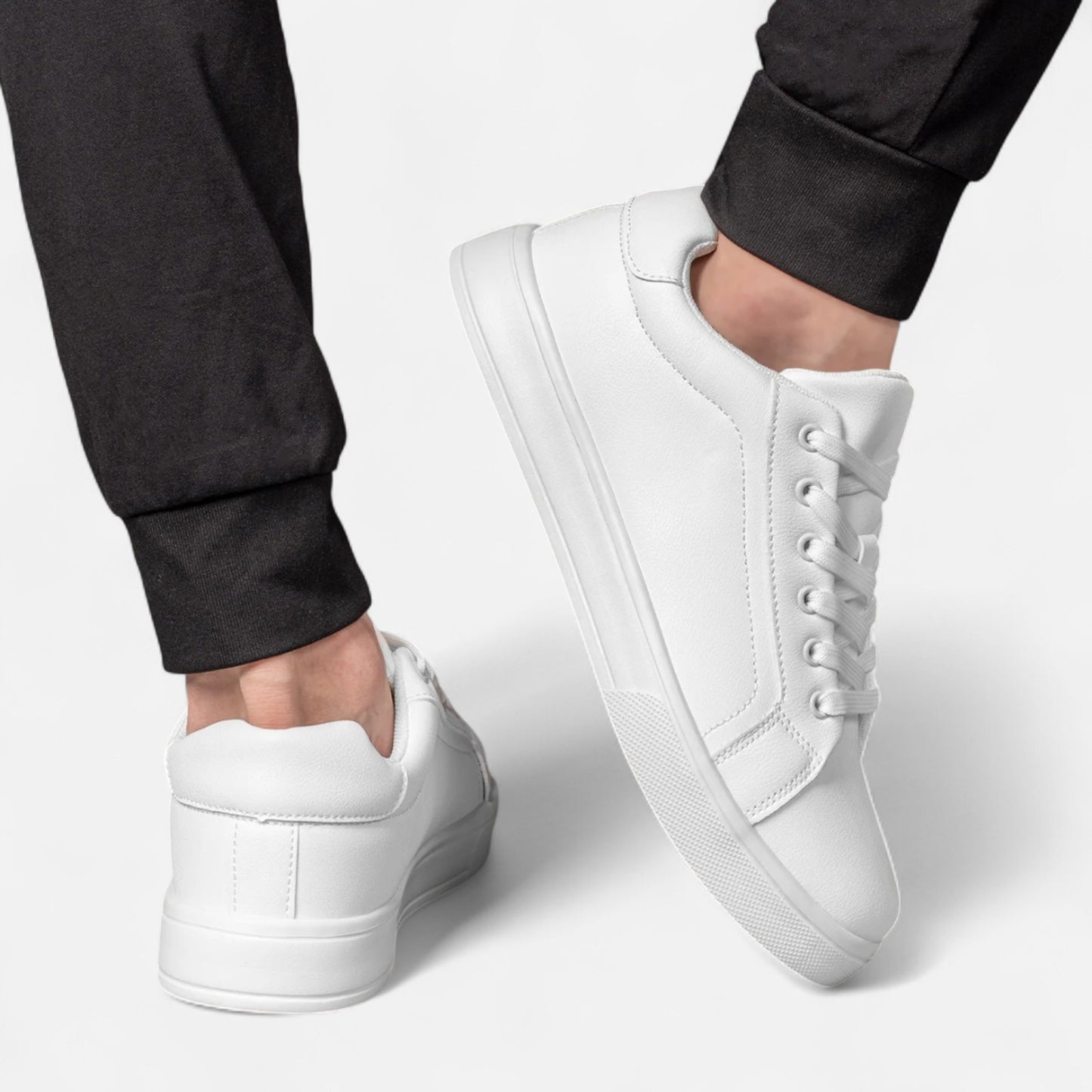 Locese | Men’s Leather Casual Sneakers – Everyday Comfort with Refined Street Appeal